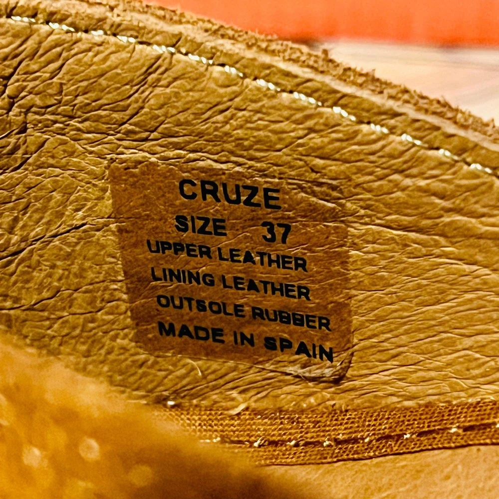 Miz Mooz brand new